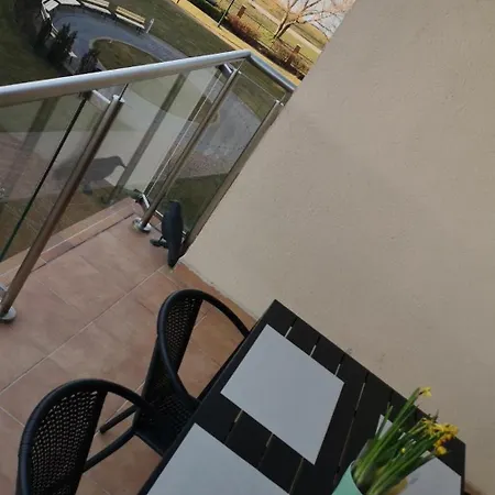 Goldie Apartment